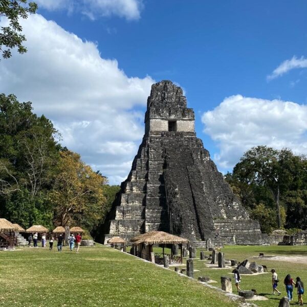 Kolik stojí život v Guatemale (2026 realita)